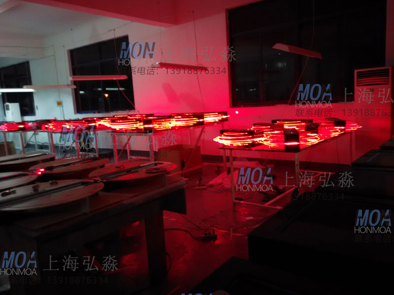 亞克力懸掛燈箱