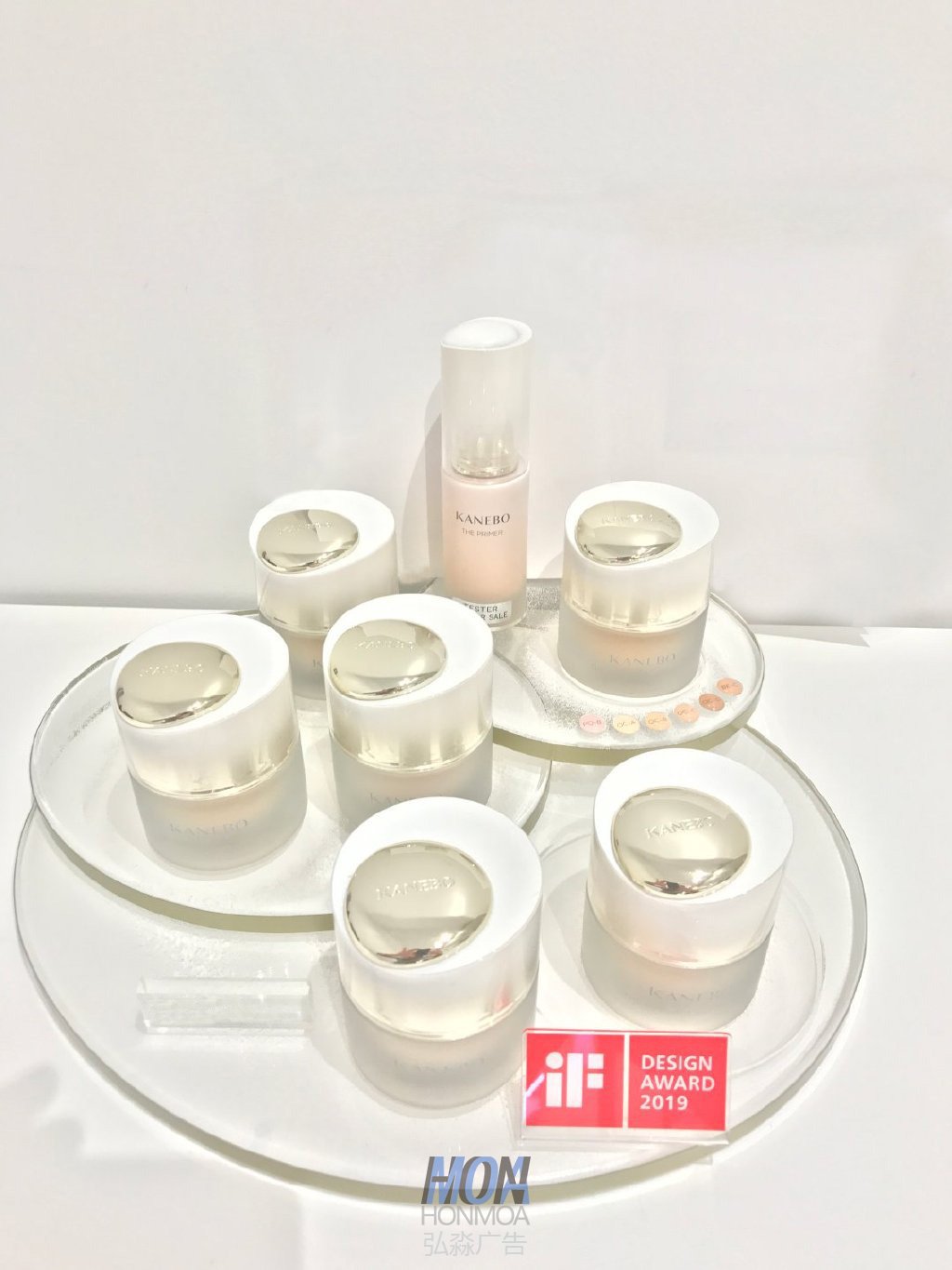 化妝品展示臺(tái)